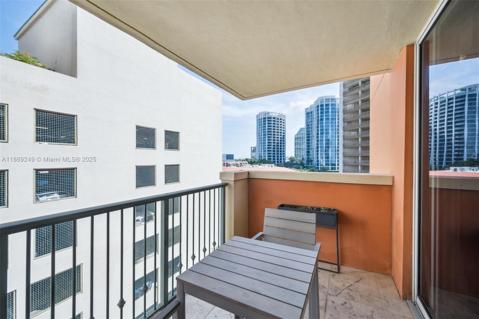 2951 S Bayshore Dr #917, Miami FL 33133