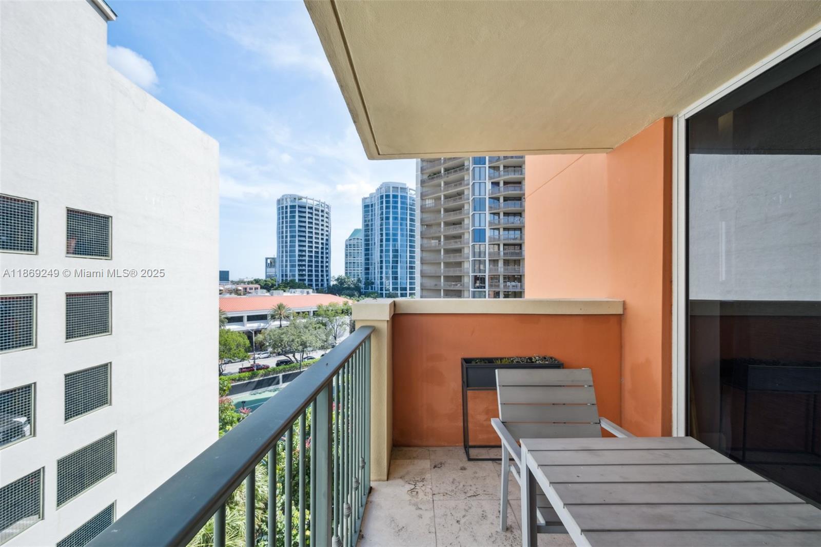 2951 S Bayshore Dr #917, Miami FL 33133