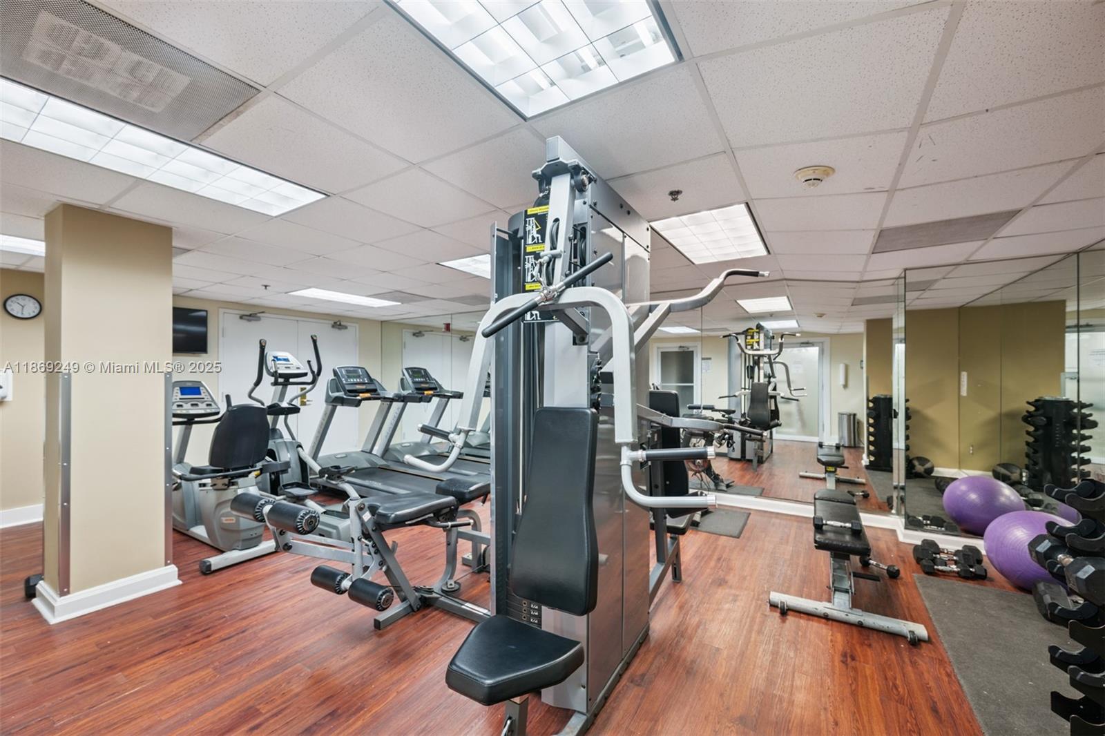 2951 S Bayshore Dr #917, Miami FL 33133
