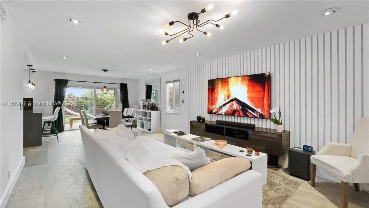 Property photo # 9