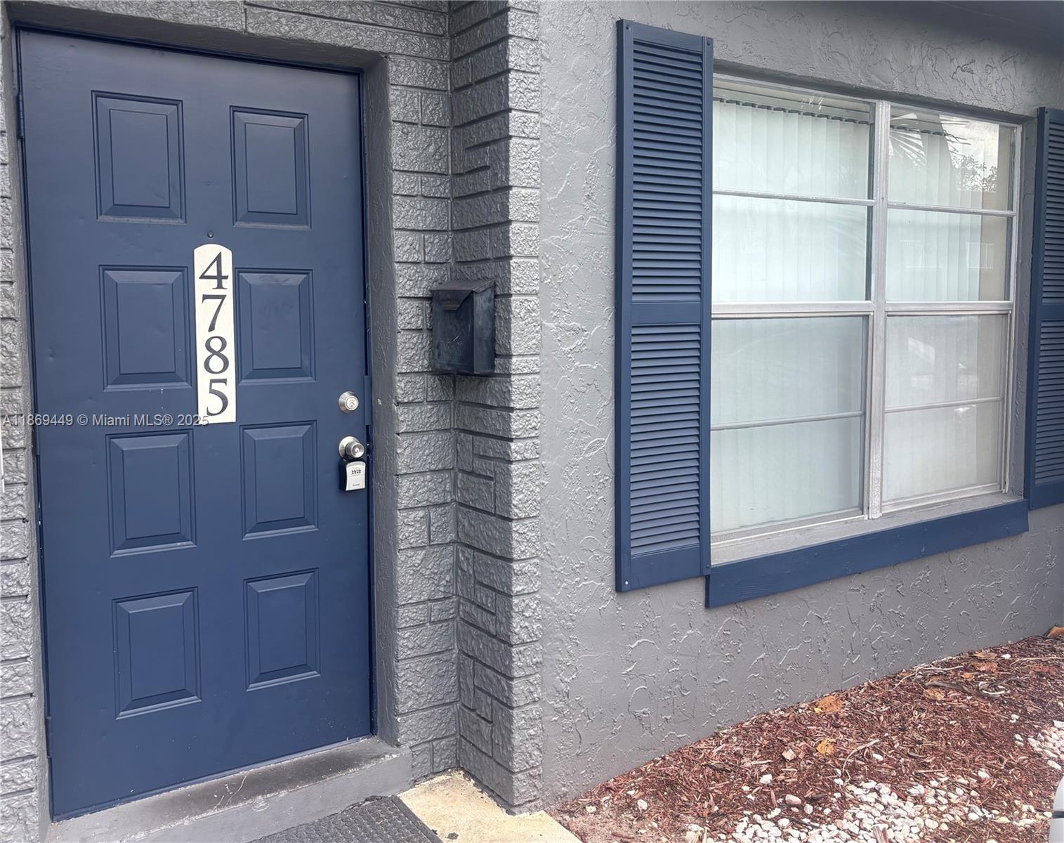 Property photo # 0