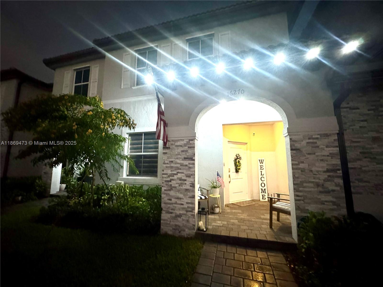 Beautiful and spacious home located in the heart of Homestead. This property features an open floor plan filled with natural light, perfect for everyday living and entertaining. The second floor offers stylish laminated flooring, while modern zebra curtains add a contemporary touch throughout. A whole-house water filter system is included in the sale, providing clean and fresh water for your family. Enjoy generous living and dining areas, a functional kitchen with plenty of storage, and well-sized bedrooms. Conveniently located near schools, shopping, dining, and major highways, this home is move-in ready and a great opportunity to own in a desirable Homestead neighborhood.