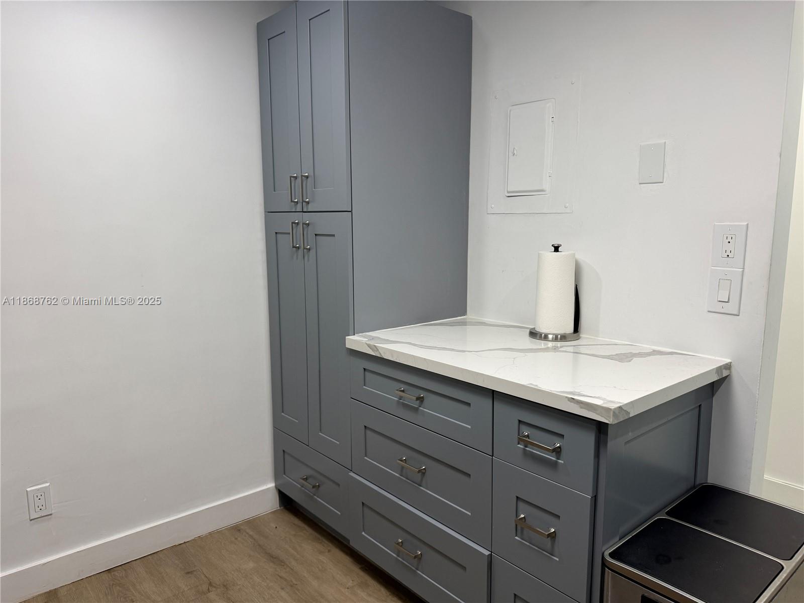 Property photo # 8