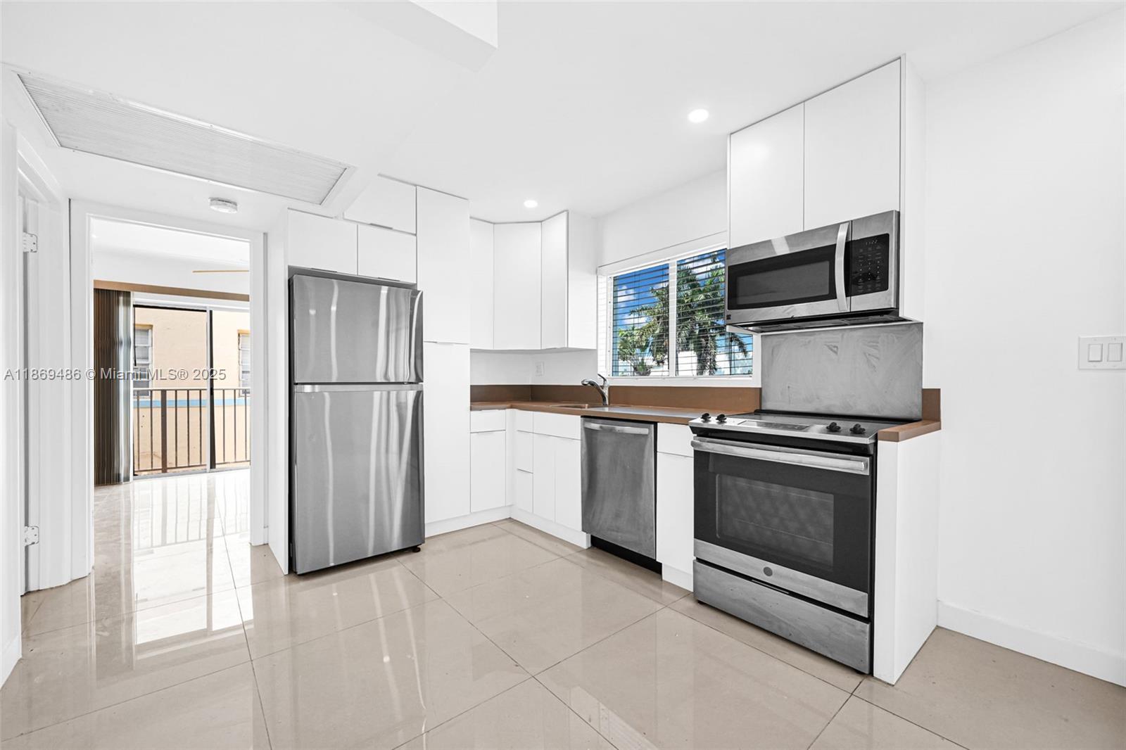 Property photo # 3