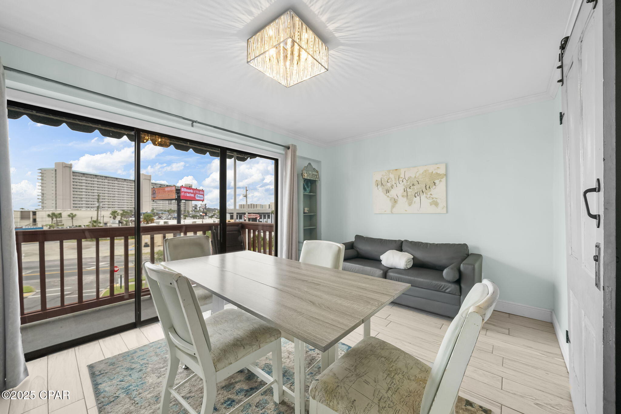 Image 15 For 8730 Thomas Drive 1304a