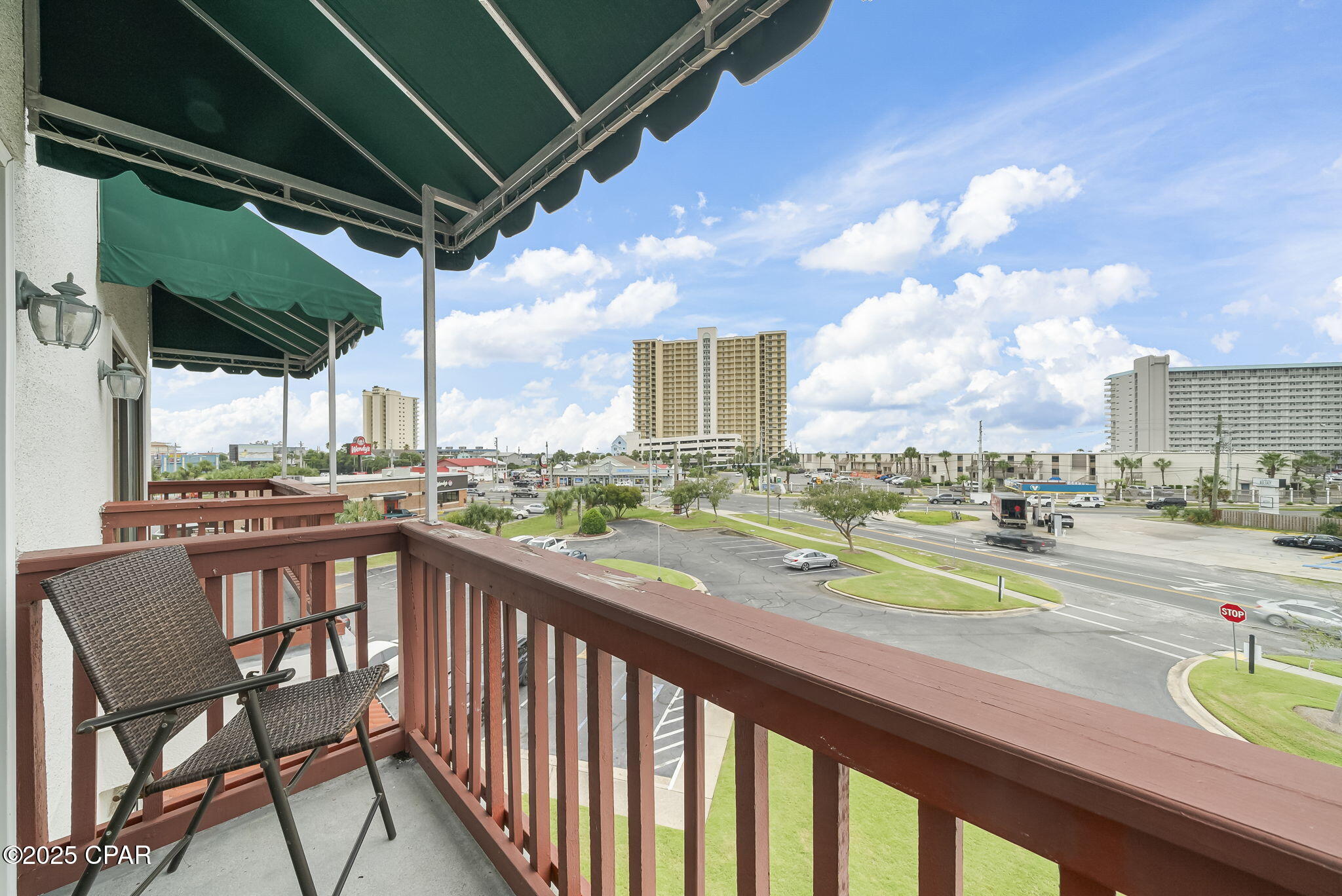 Image 19 For 8730 Thomas Drive 1304a