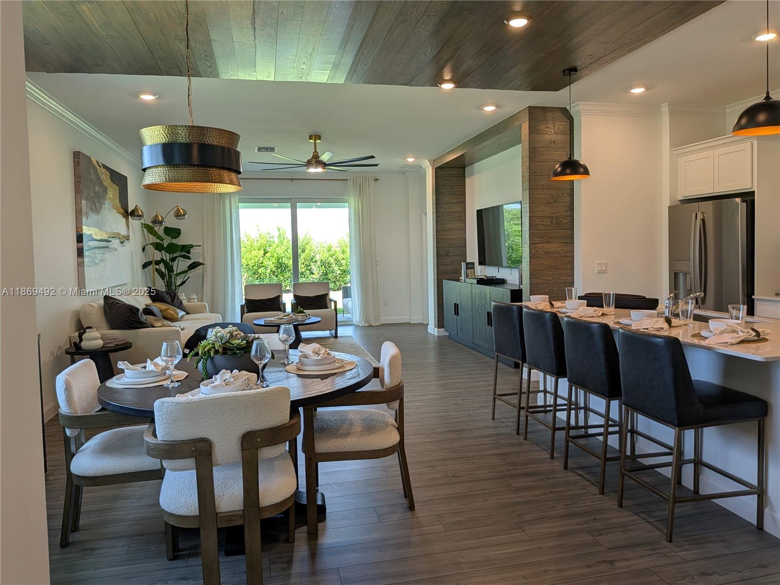 Property photo # 9