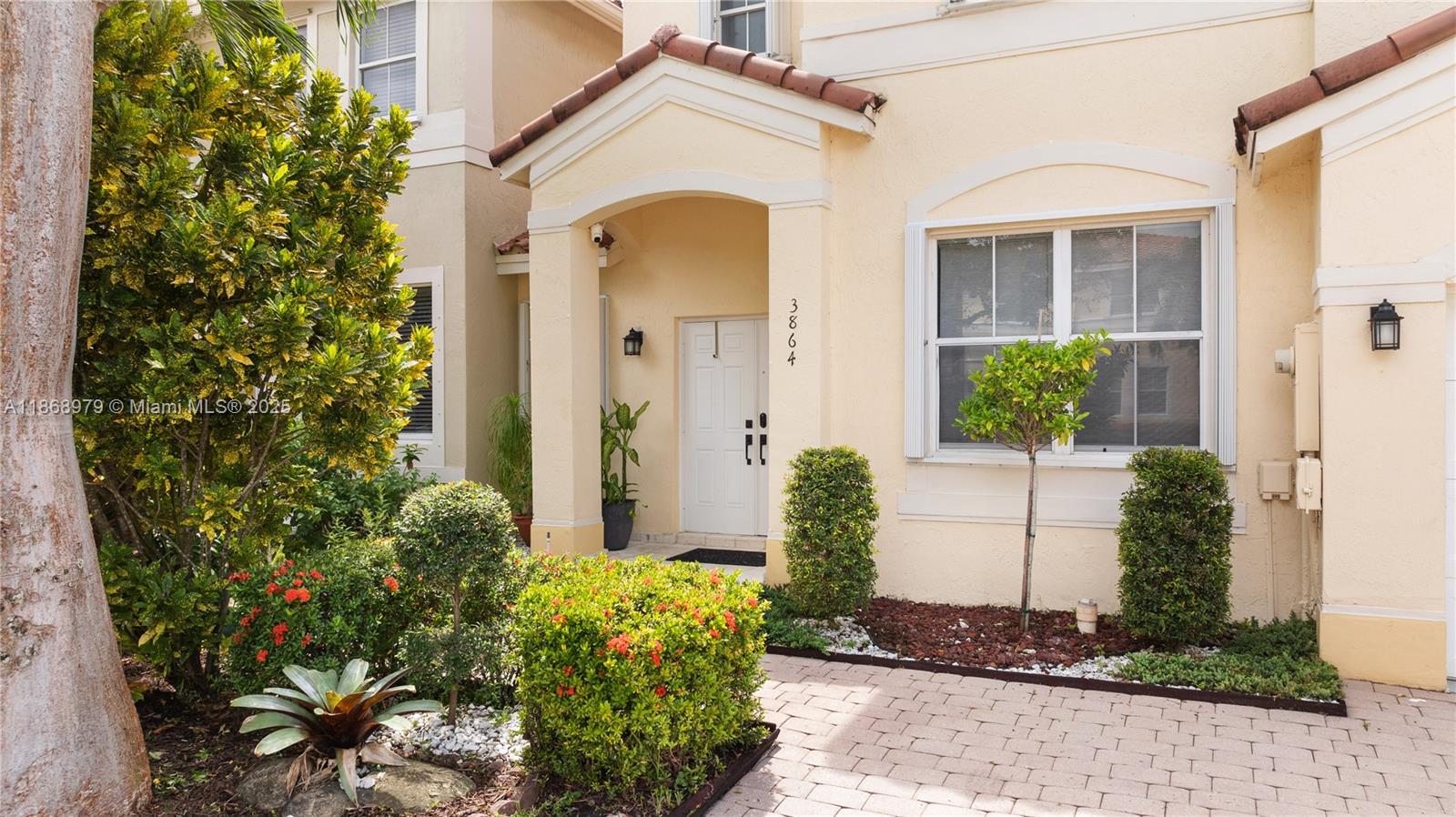 Property photo # 6