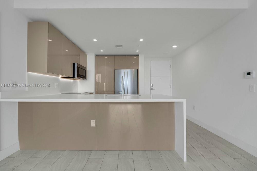 Property photo # 2