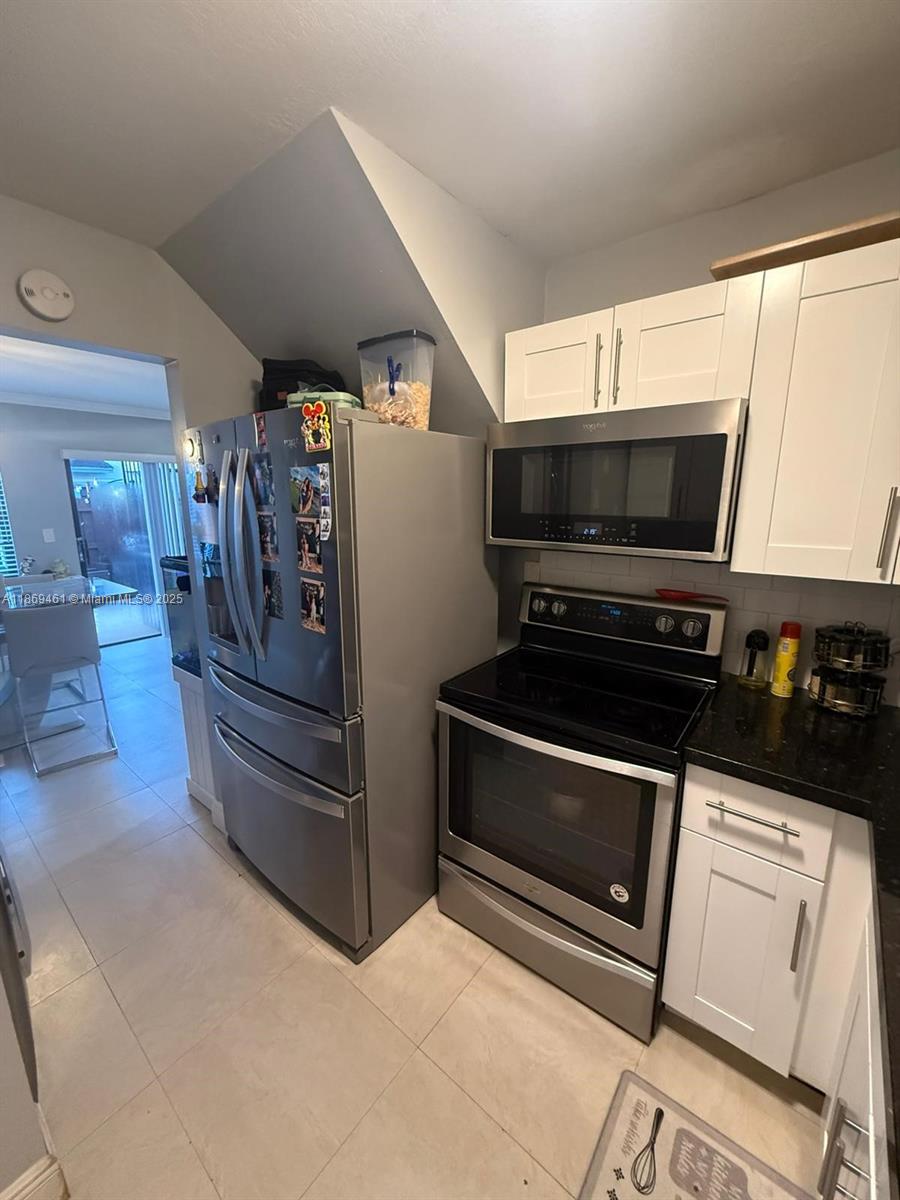 Property photo # 9