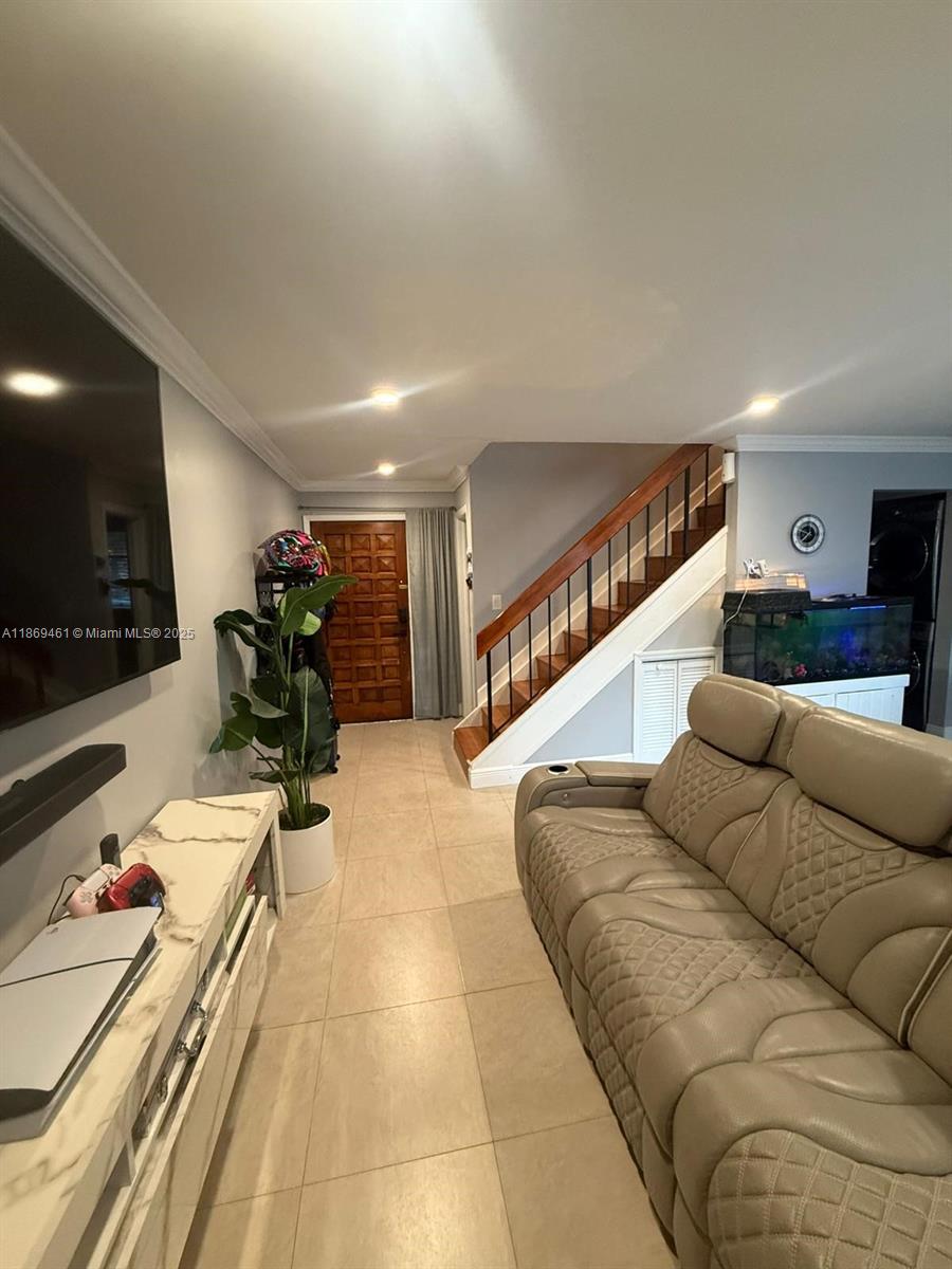 Property photo # 8