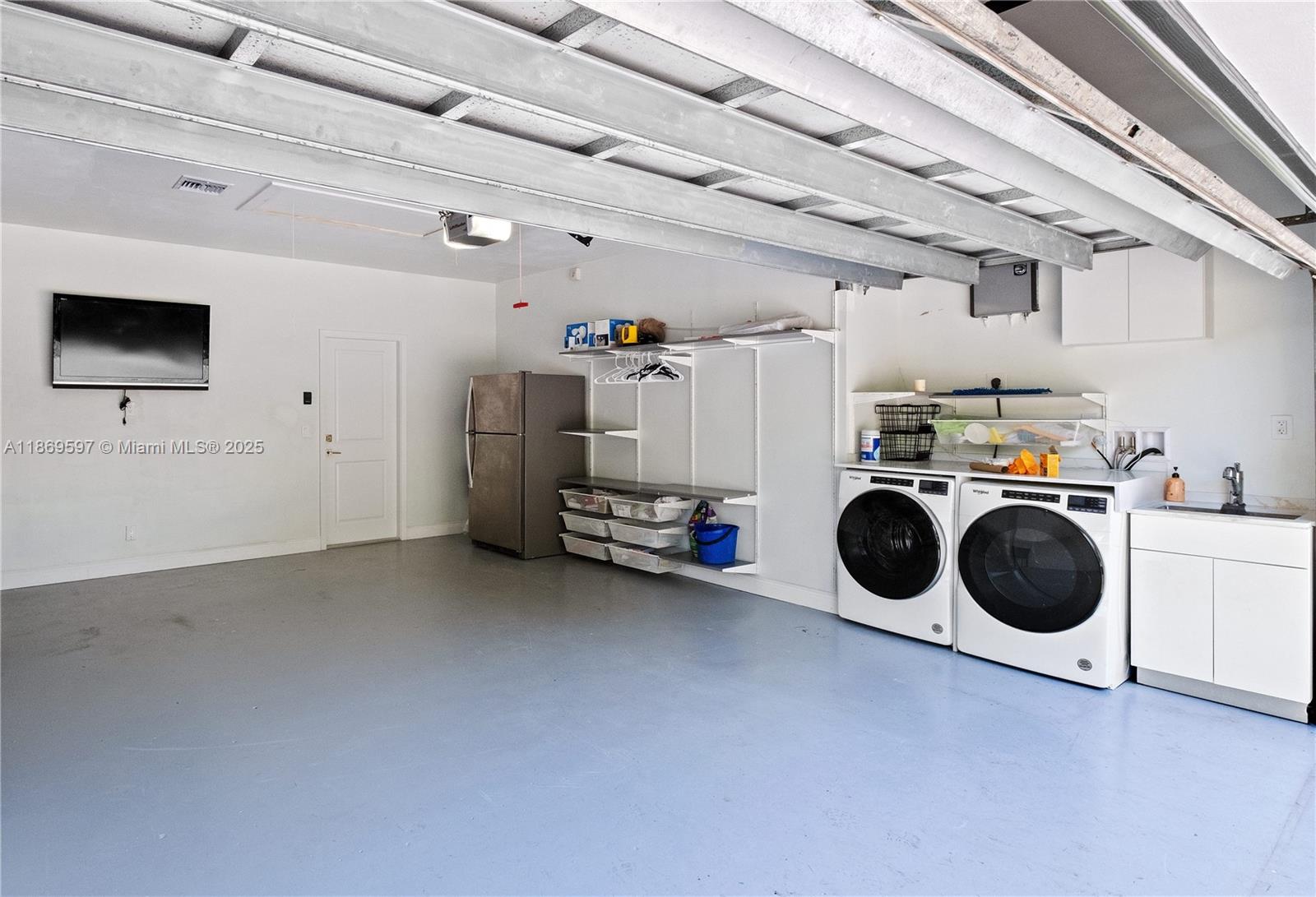 Property photo # 7