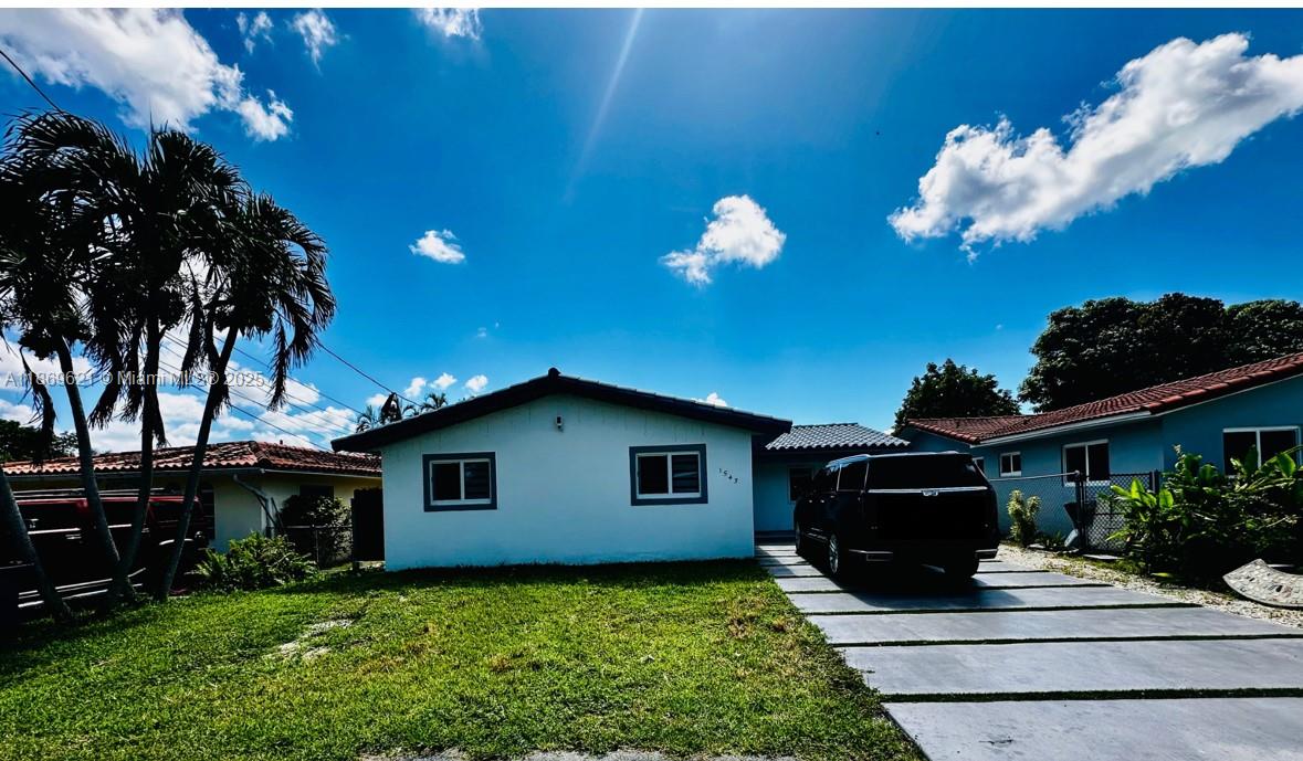 Property photo # 0