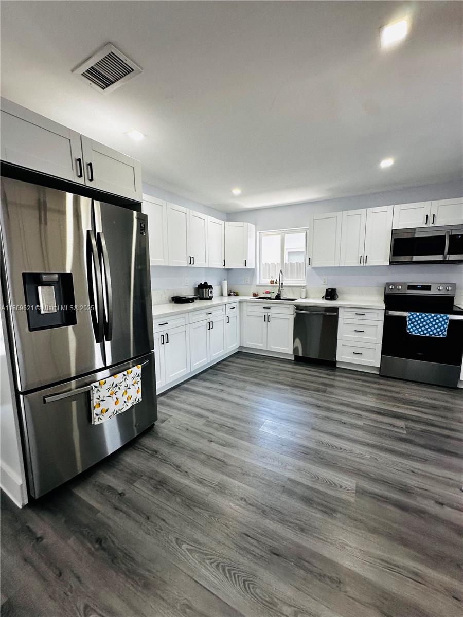 Property photo # 4