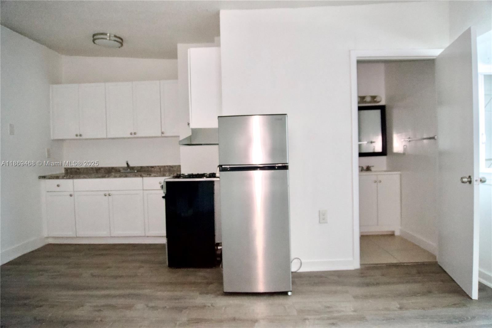 Property photo # 3
