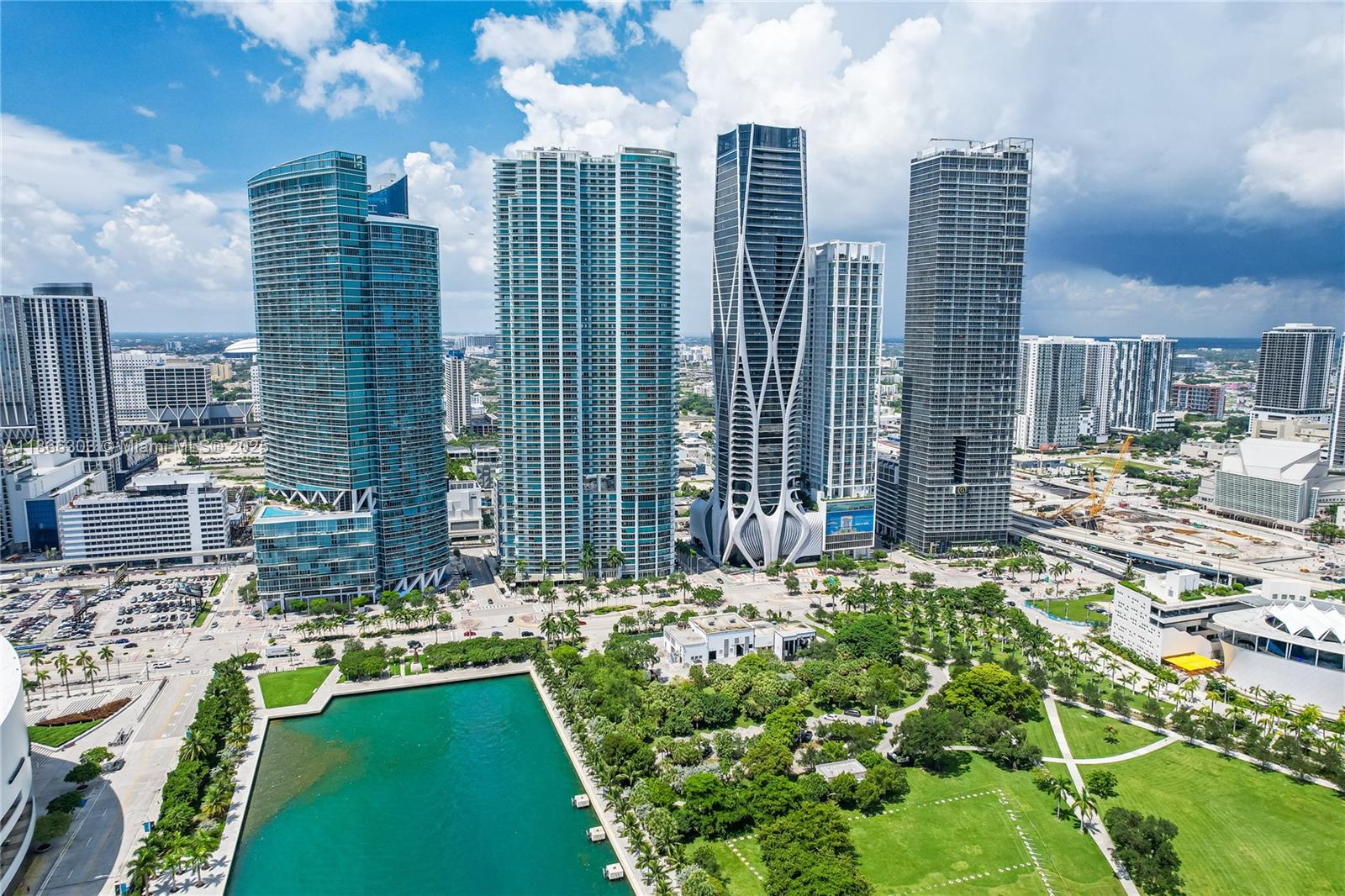 900 Biscayne Blvd #3003, Miami FL 33132