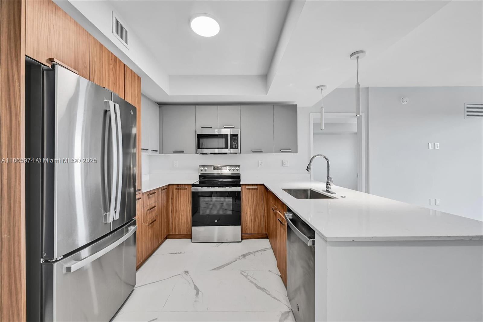 Property photo # 7
