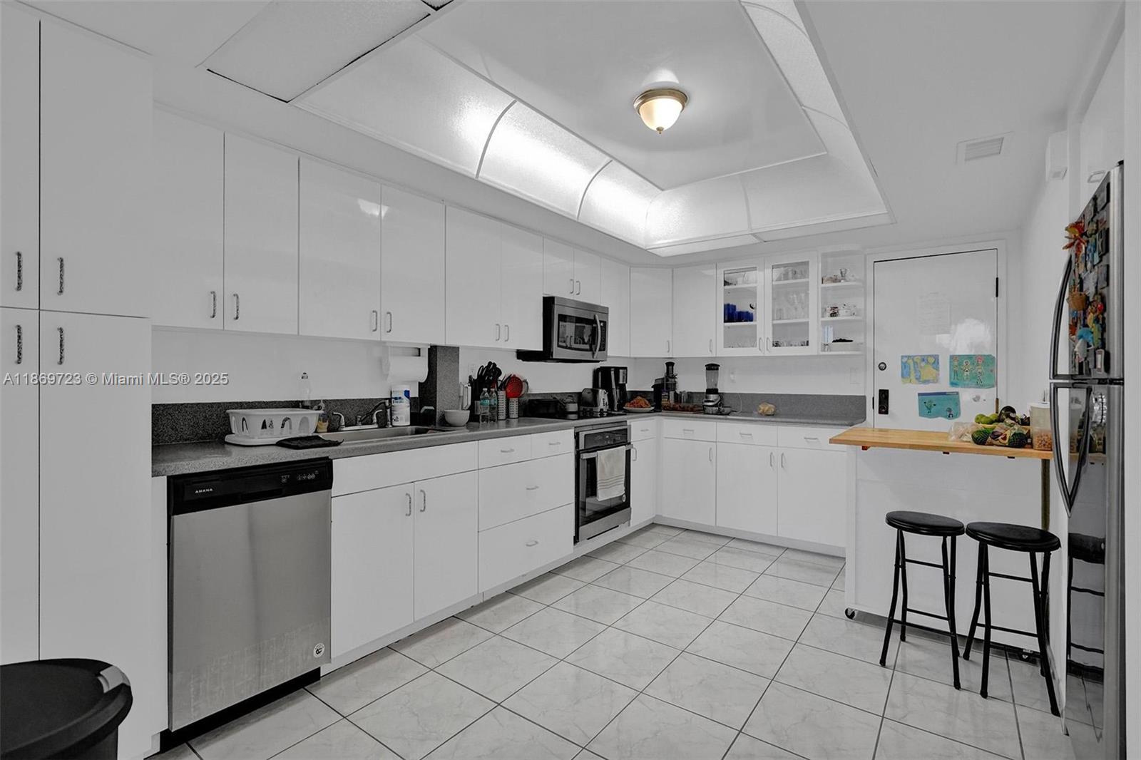 Property photo # 9