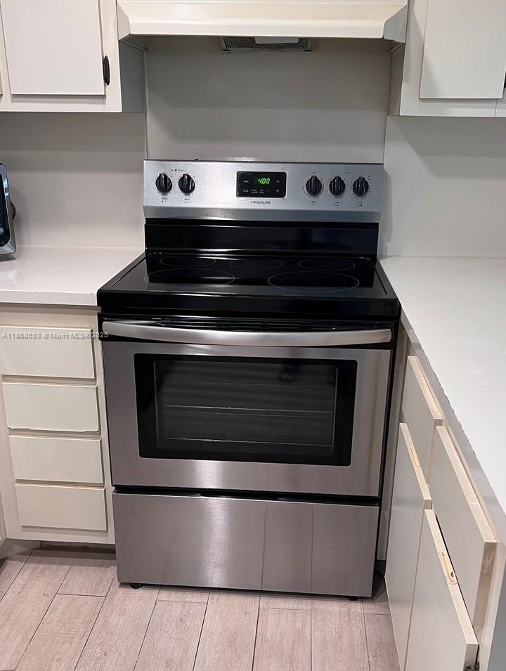 Property photo # 9