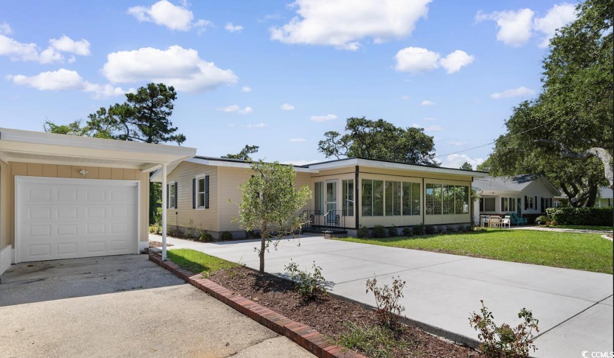 409 14th Ave. S North Myrtle Beach, SC 29582