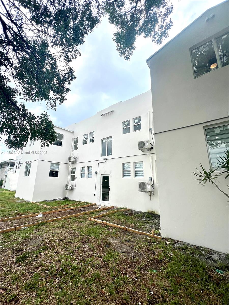 Property photo # 0