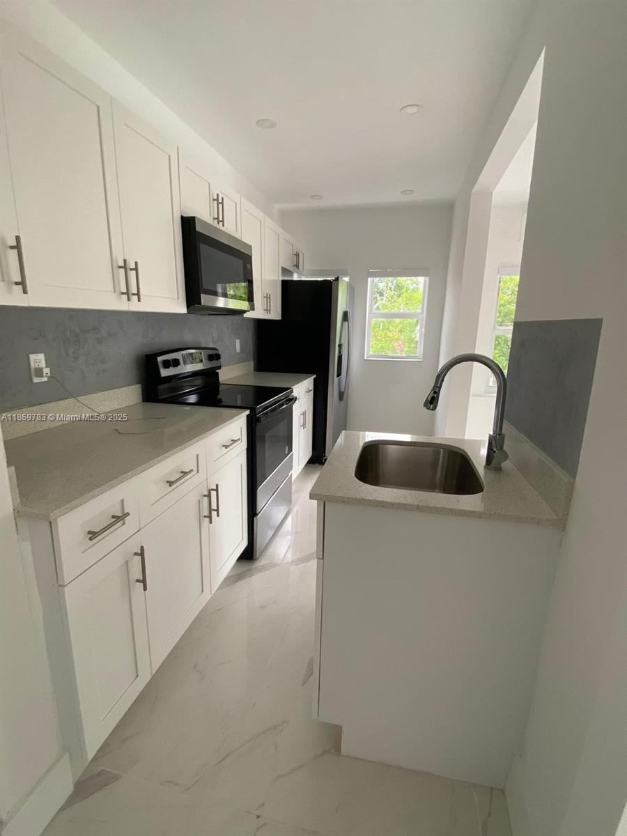Property photo # 2