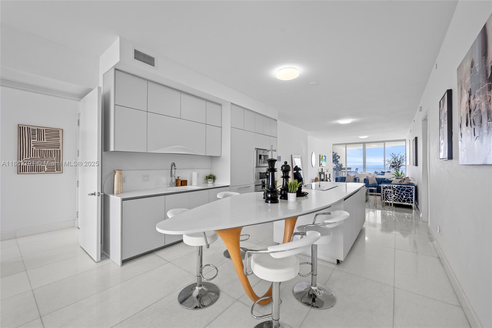 Property photo # 3