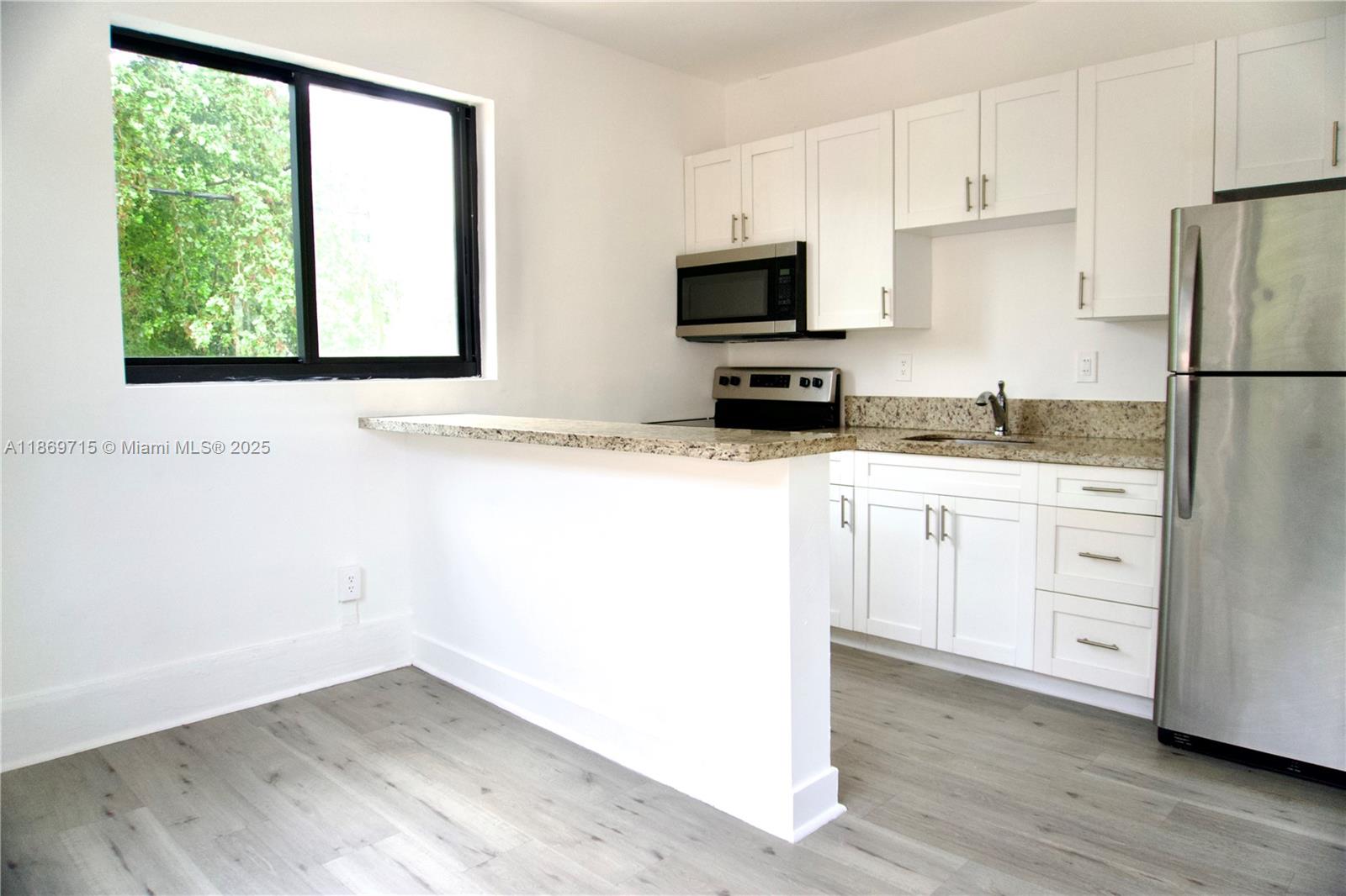 Property photo # 8