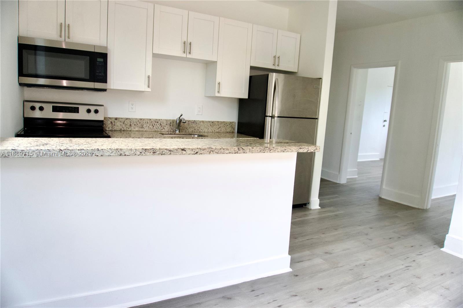 Property photo # 9