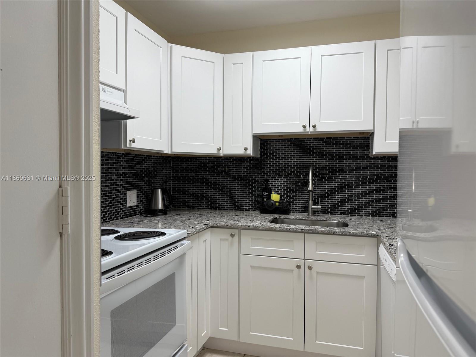 Property photo # 9