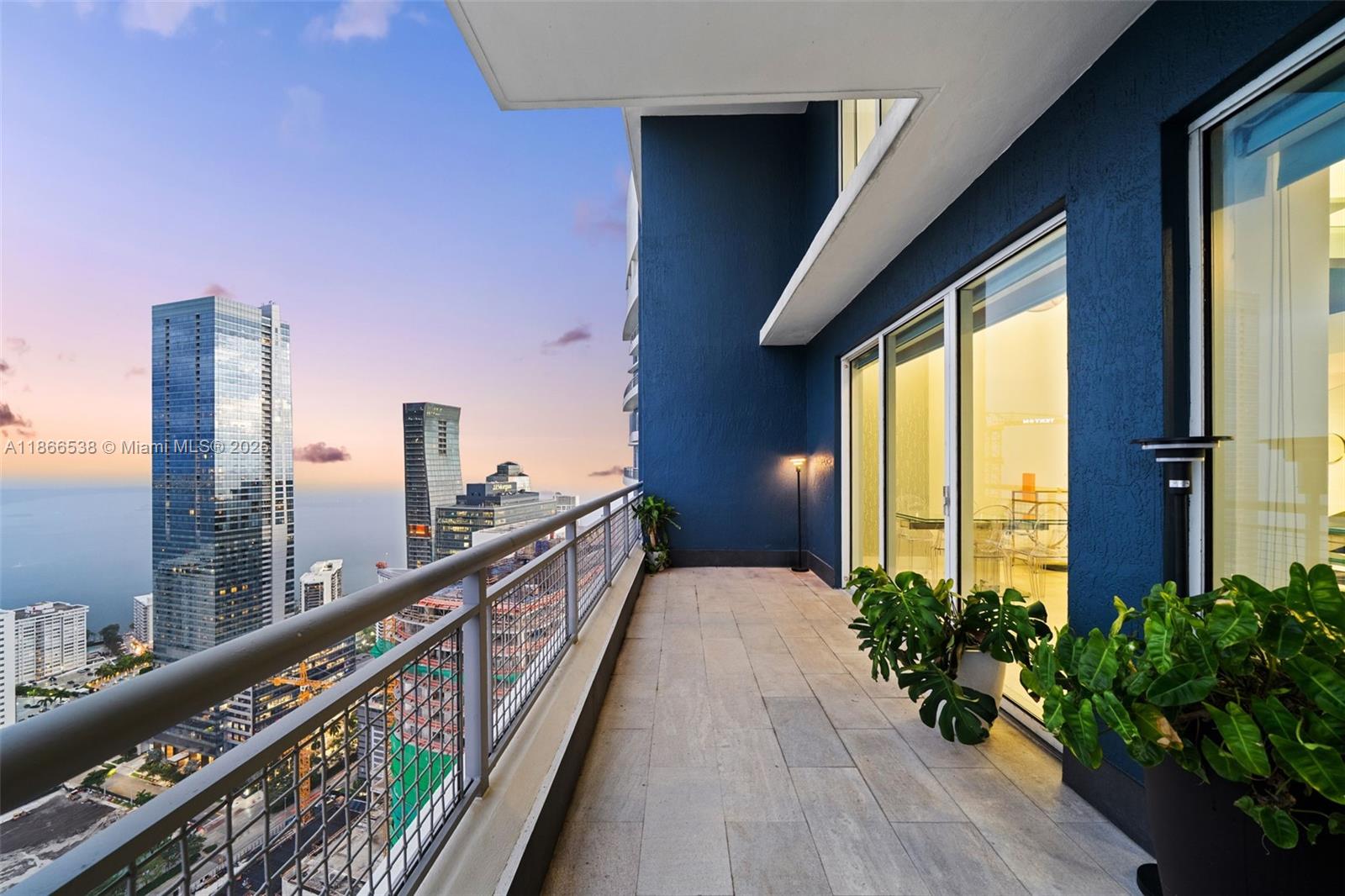 60 SW 13th St #4606, Miami FL 33130
