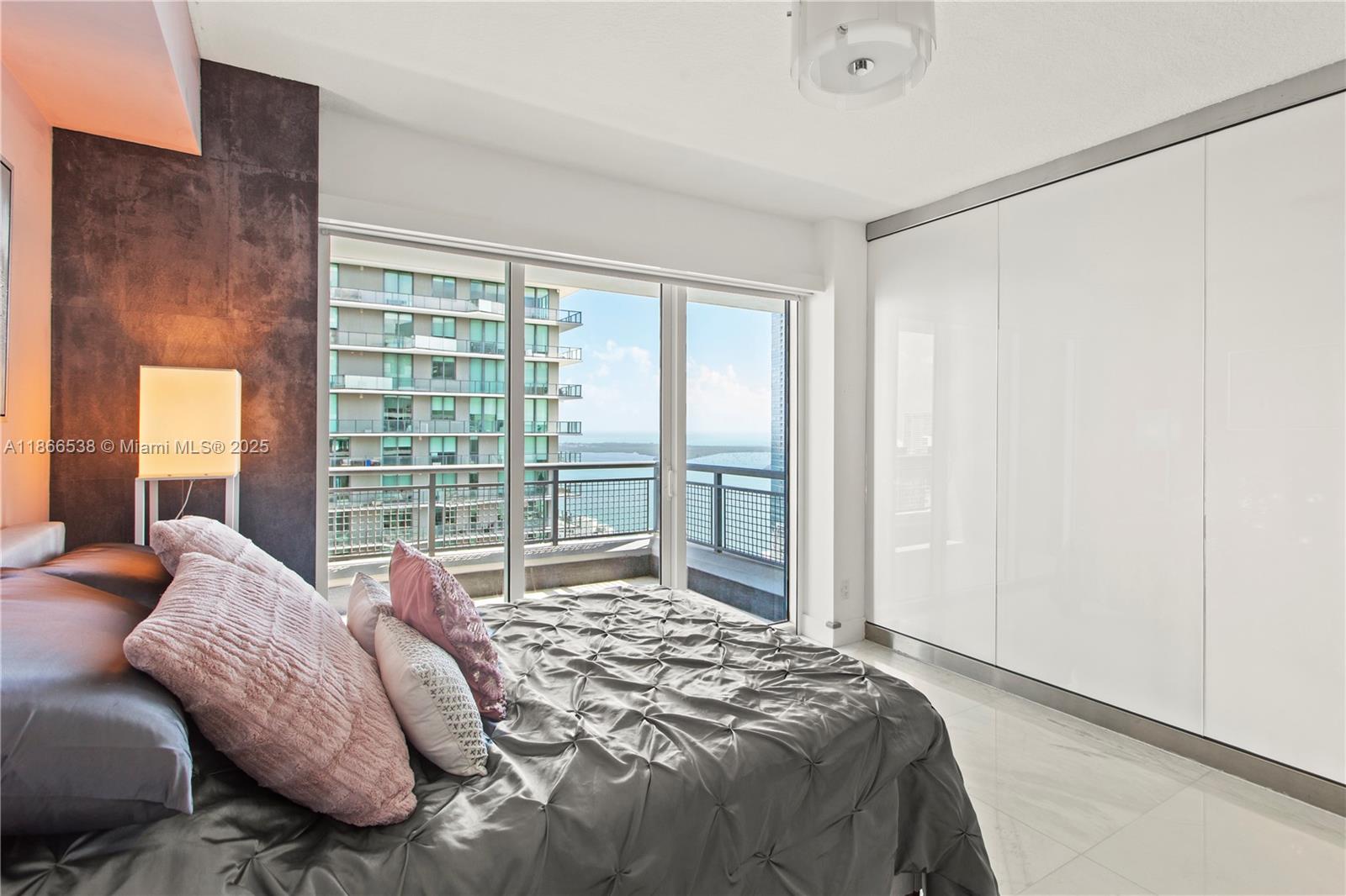 60 SW 13th St #4606, Miami FL 33130