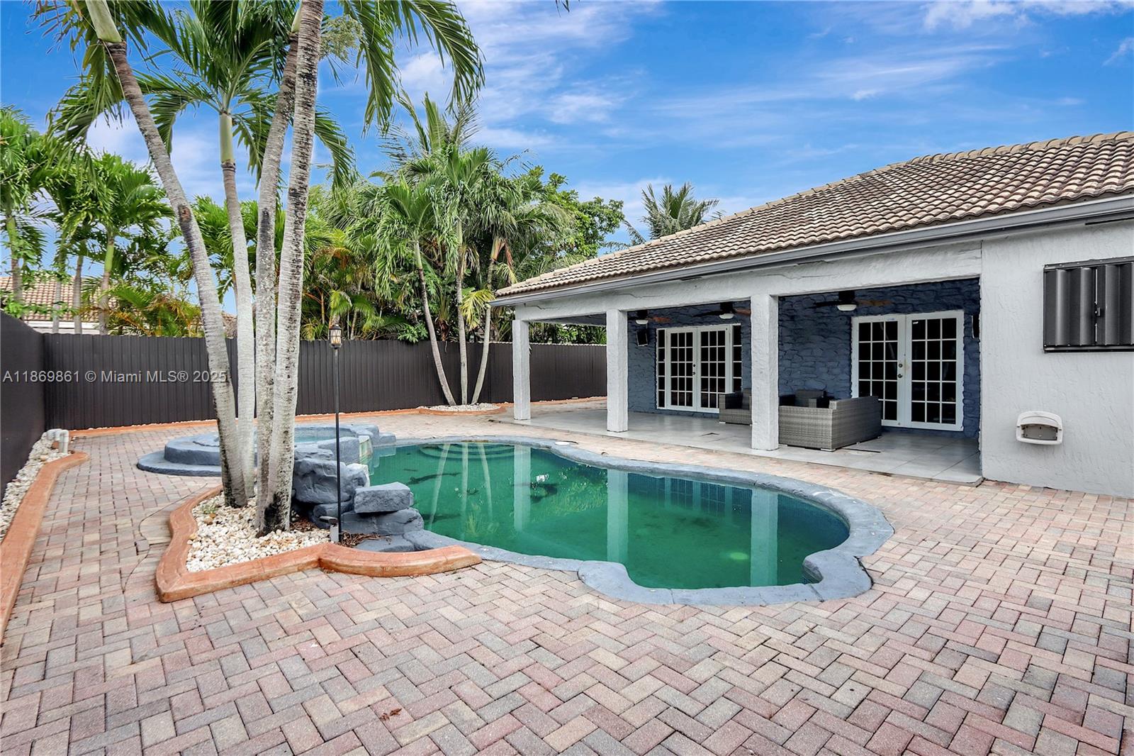 Welcome to this stunning 3-bedroom, 3-bathroom Single Family home featuring remodel bathrooms and an inviting pool perfect for year-round enjoyment. Relax or entertain under the covered terrace or the spacious concrete gazebo, ideal for gatherings. This home combines comfort and style, offering both indoor and outdoor living at its best. Don’t miss out on this incredible opportunity!