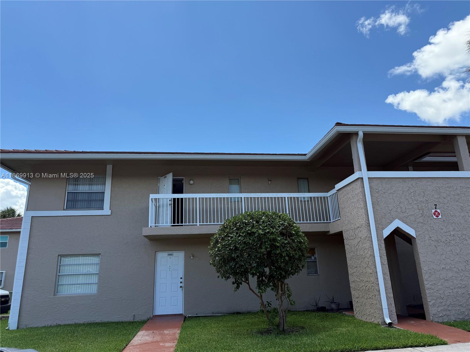 Property photo # 0