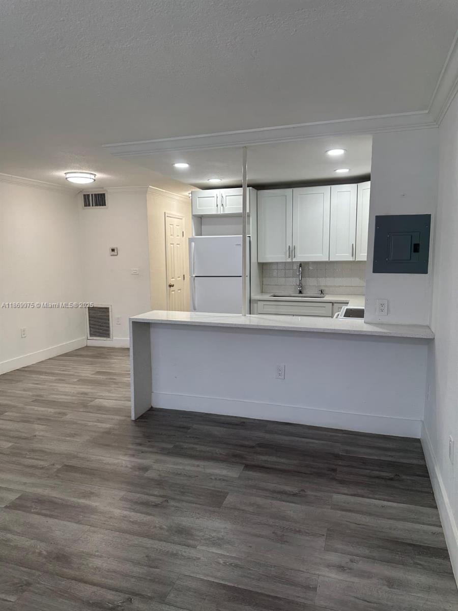 Property photo # 8