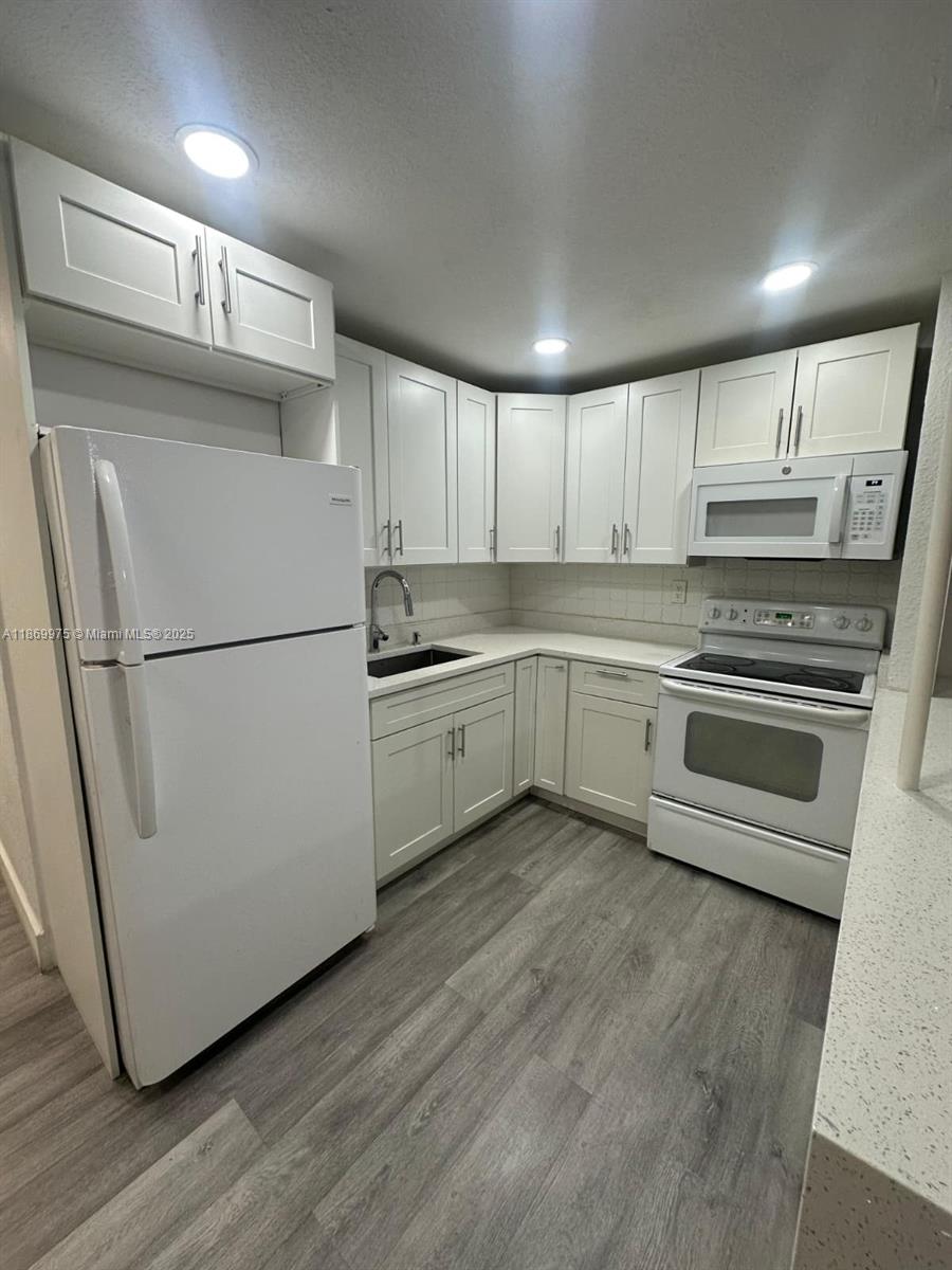 Property photo # 3
