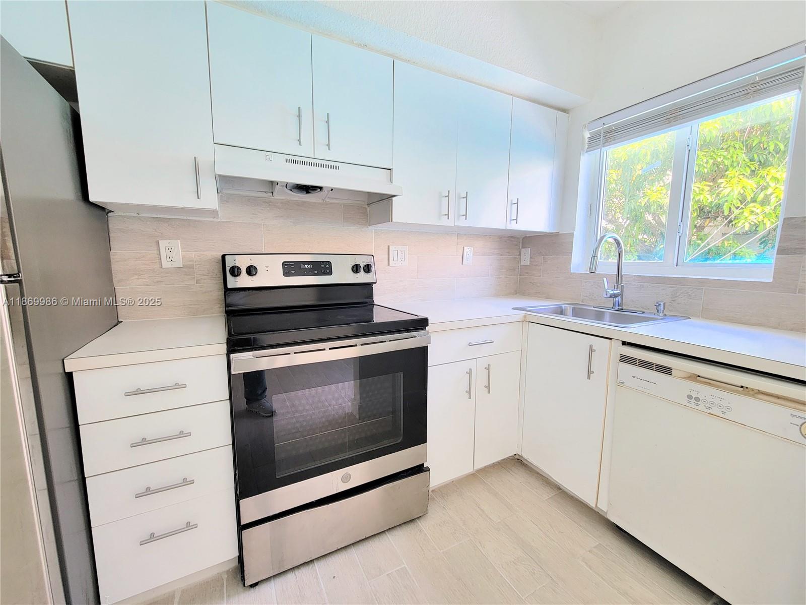 Property photo # 6