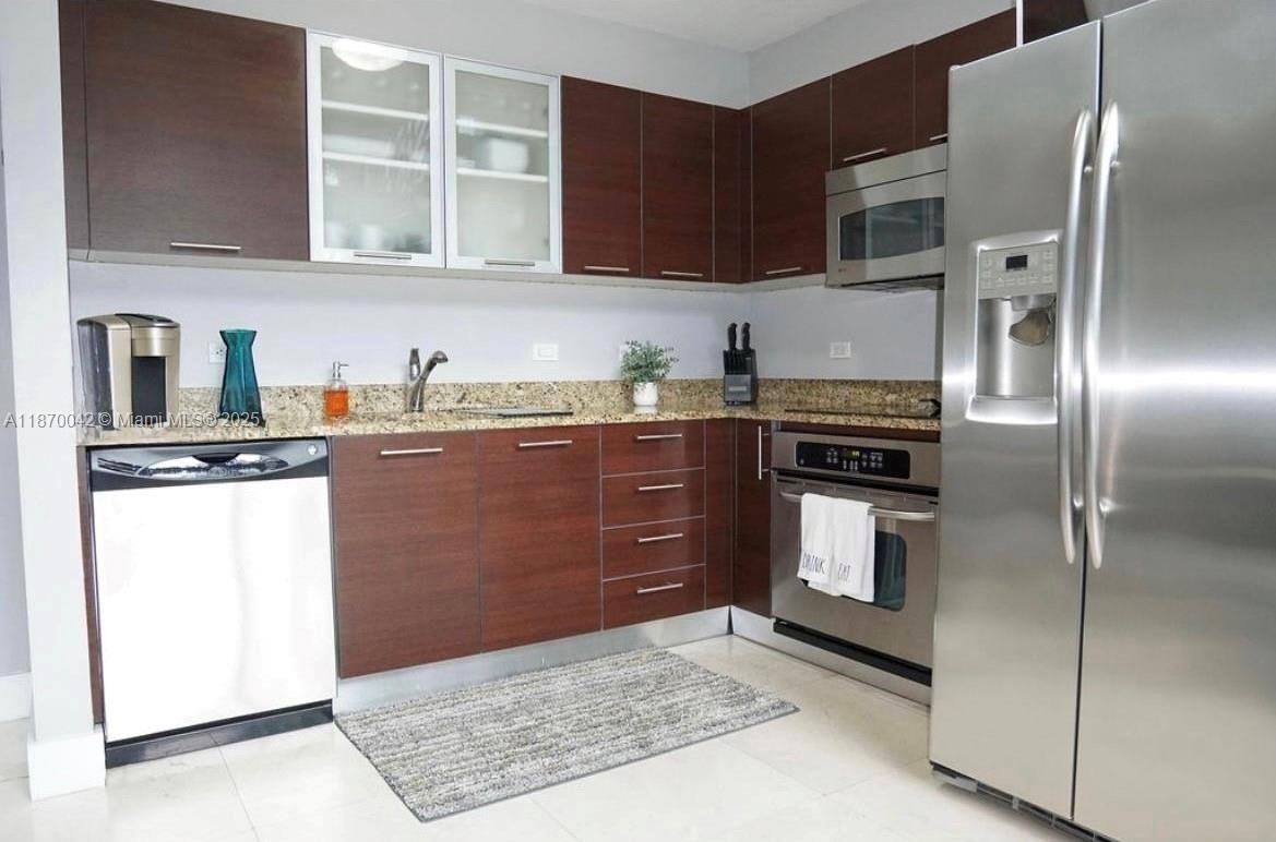 Property photo # 9