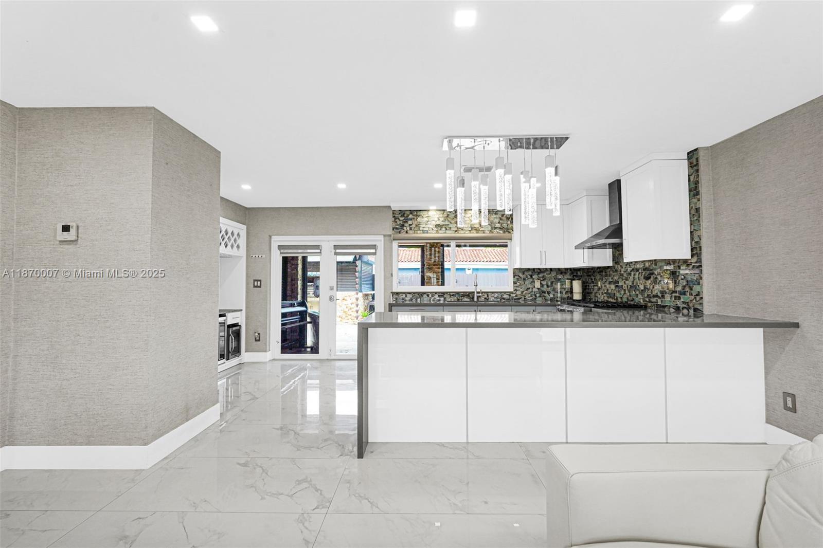 Property photo # 7