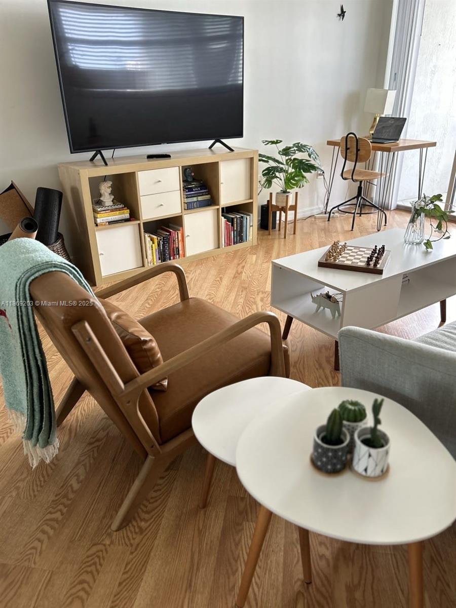 Property photo # 0