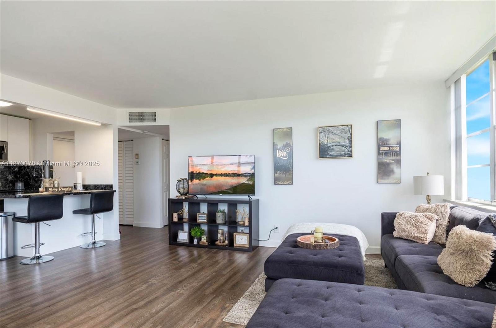 Property photo # 8