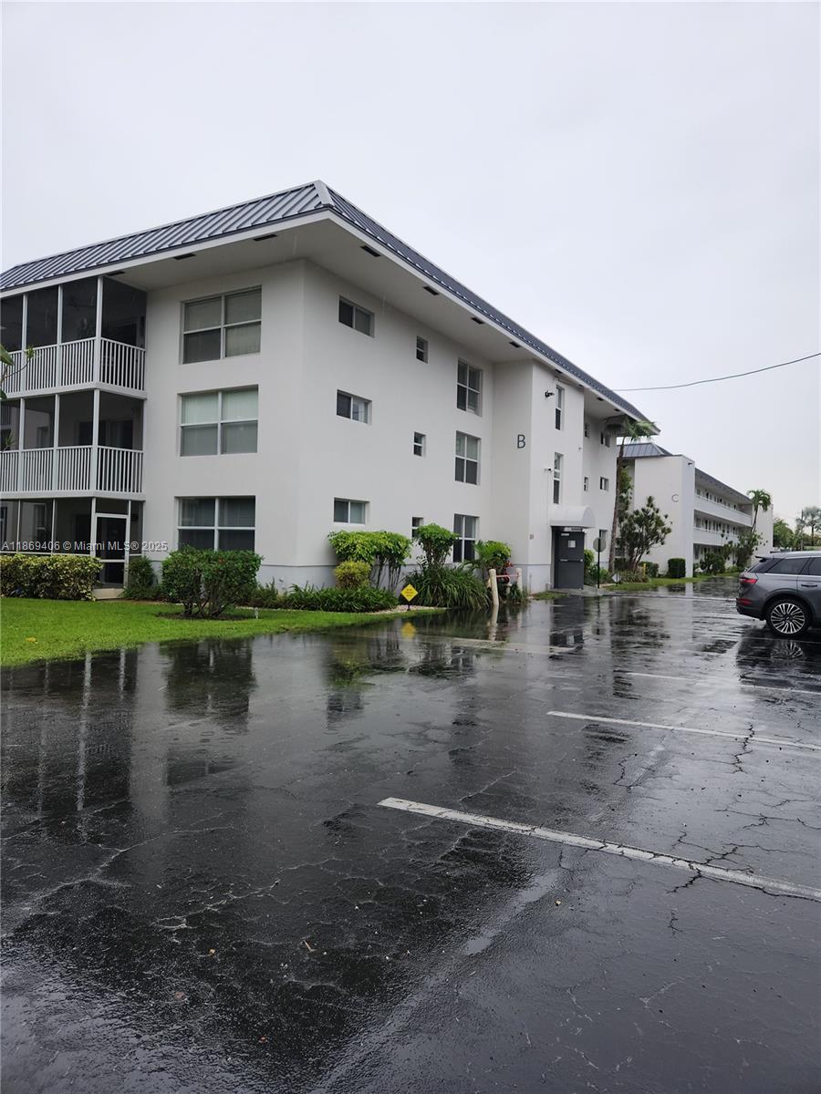 Property photo # 8