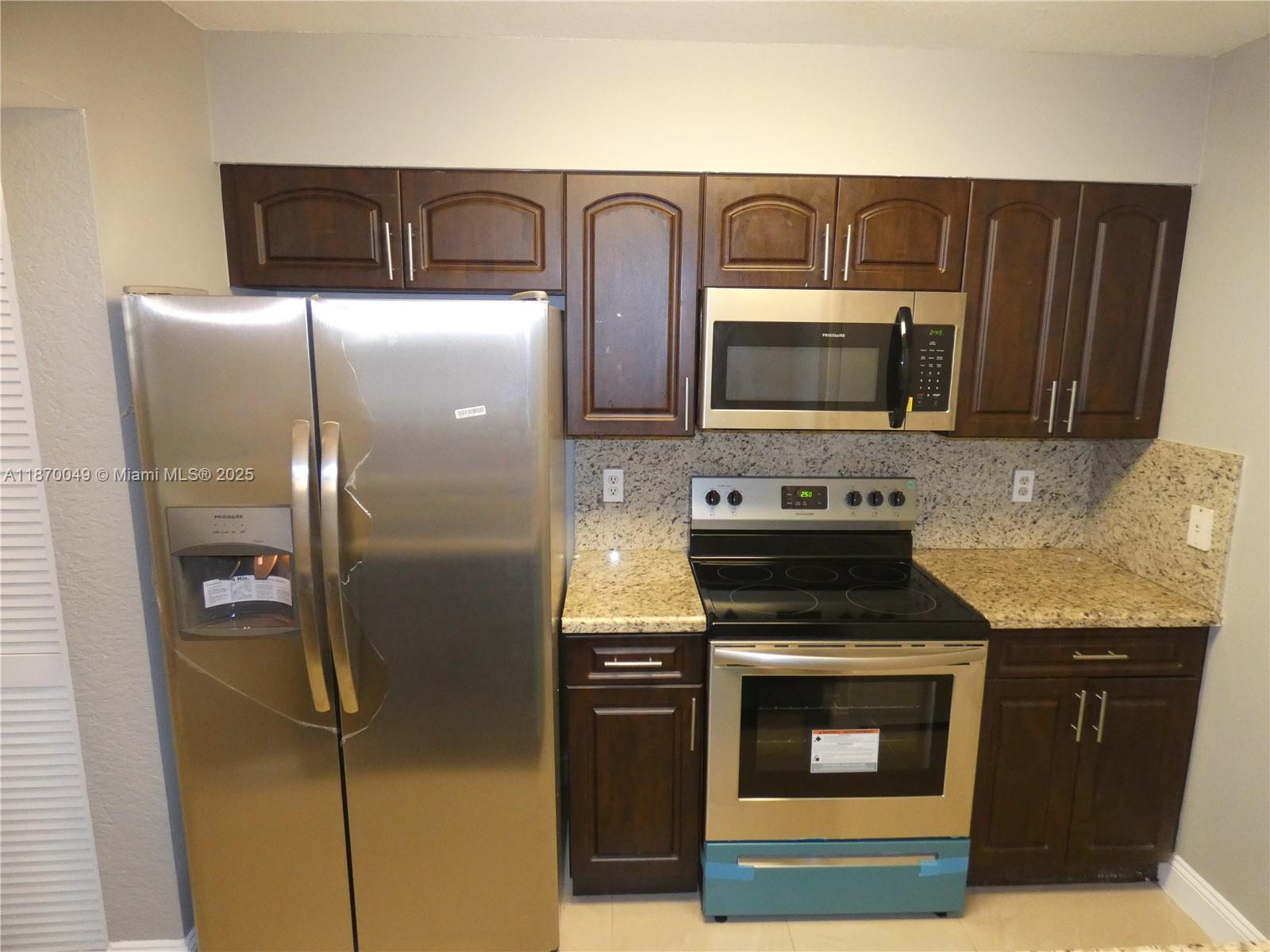 Property photo # 0