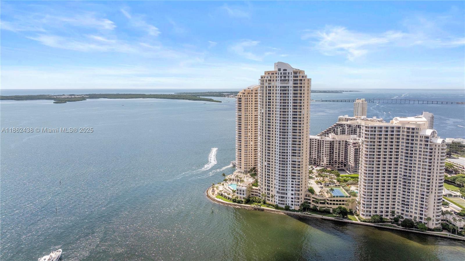 325 S Biscayne Blvd #1918, Miami FL 33131