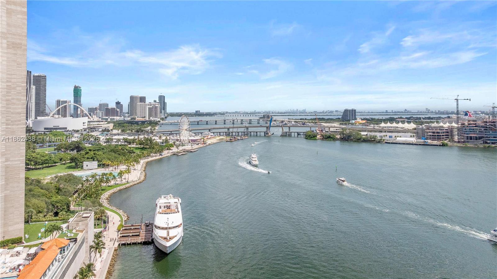 325 S Biscayne Blvd #1918, Miami FL 33131
