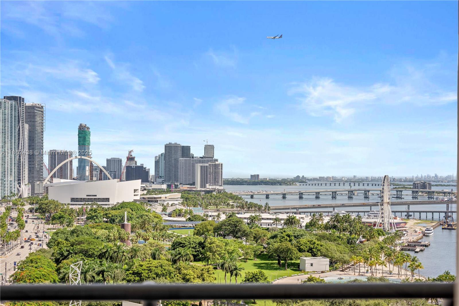 325 S Biscayne Blvd #1918, Miami FL 33131