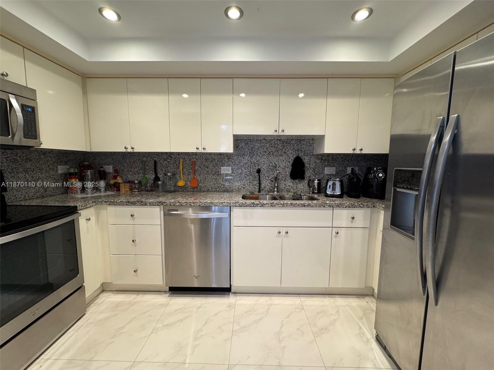 Property photo # 6