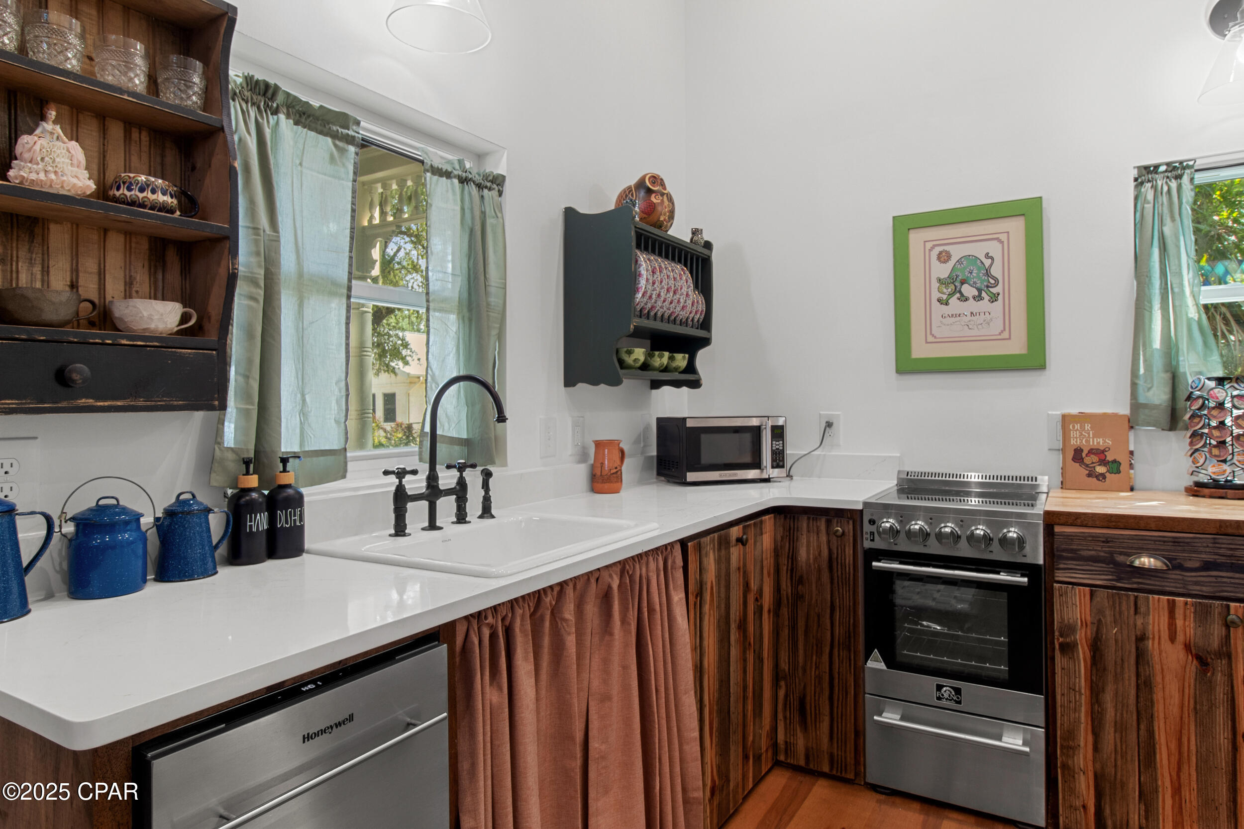 Image 17 For 710 Moore Circle