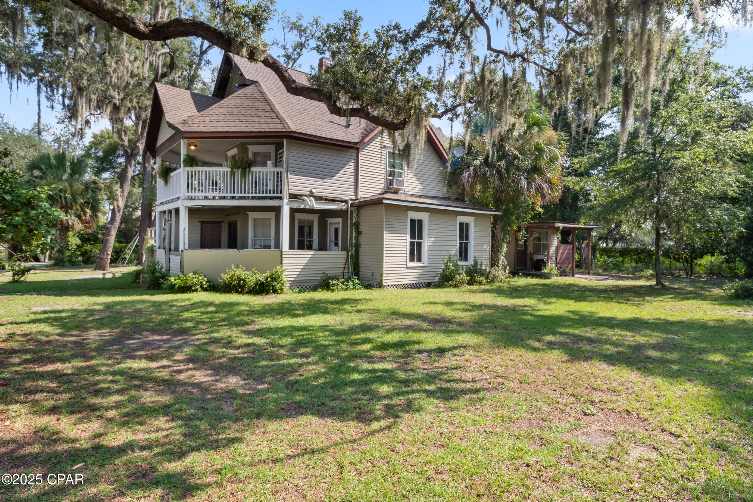 Image 2 For 710 Moore Circle