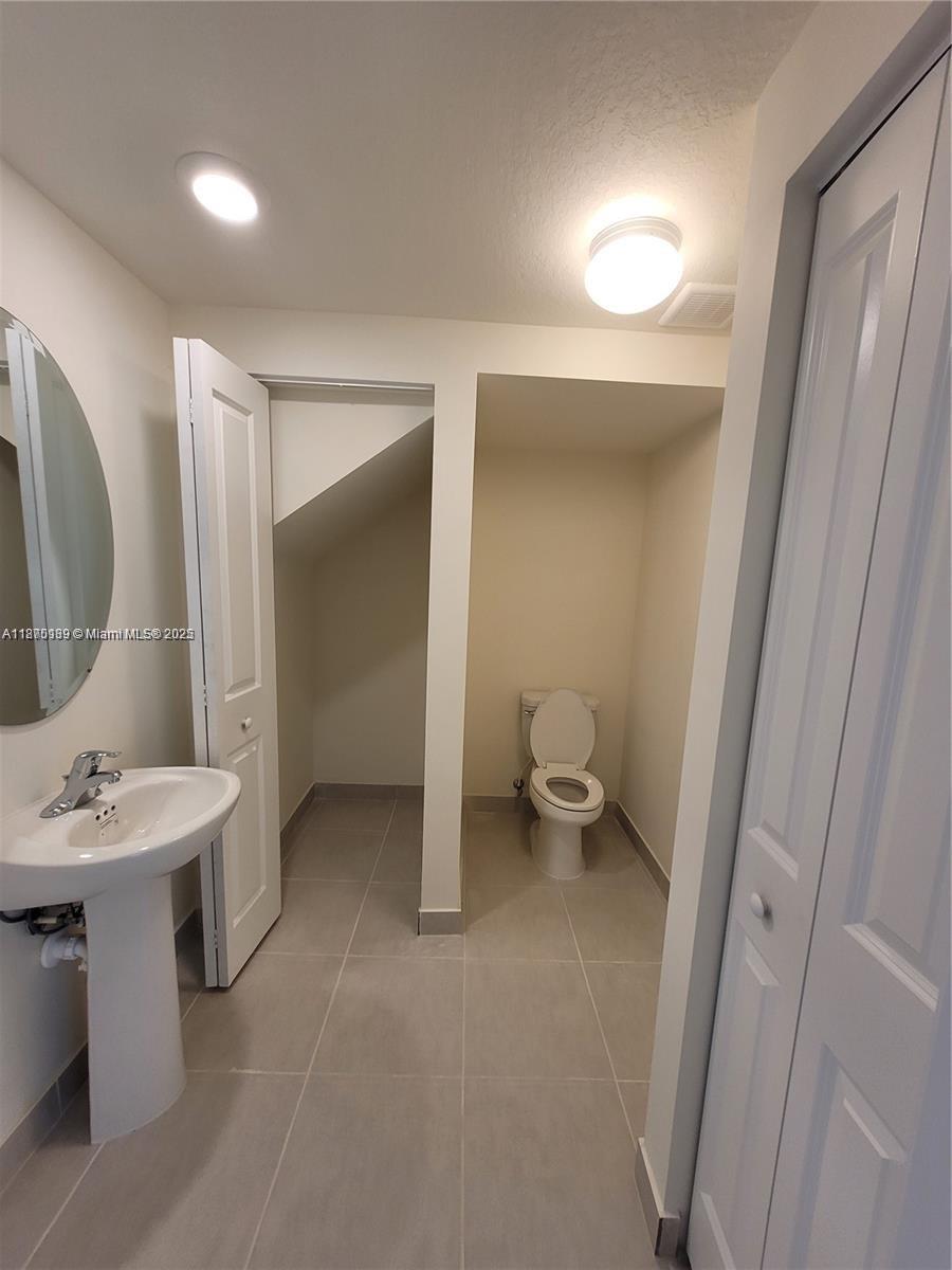 Property photo # 9